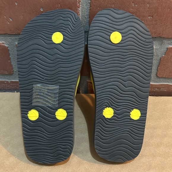 Reefs boys flip flops yellow strap toddler size 9/10 never worn - Picture 4 of 5